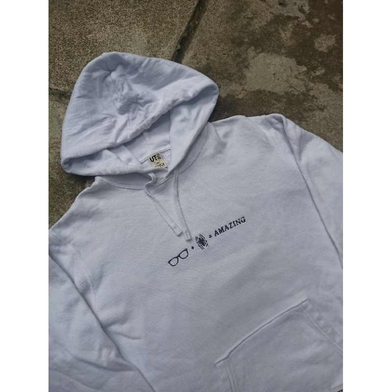 HOODIE UNIQLO x MARVEL
