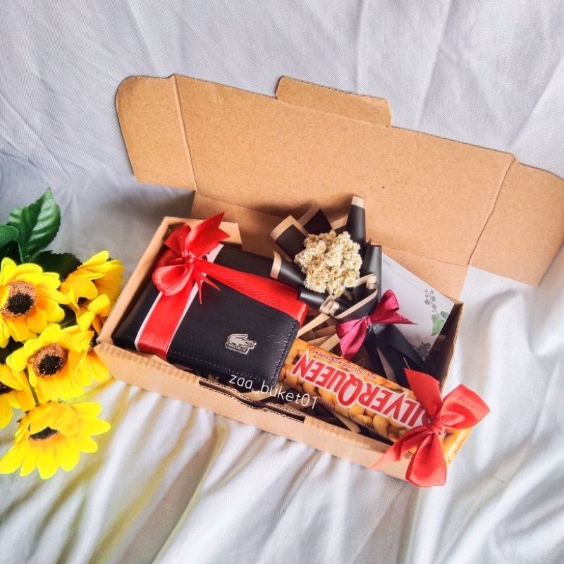 Hampers Cowok / Kado Ultah Valentine Untuk Cowok / Kado Wisuda / Gift Cowok / Coklat Silverqueen