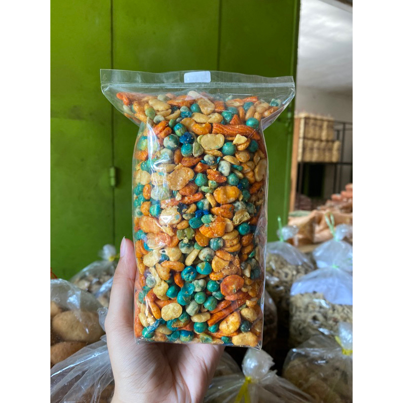 

Kacang Campur ISI 500gr lebih