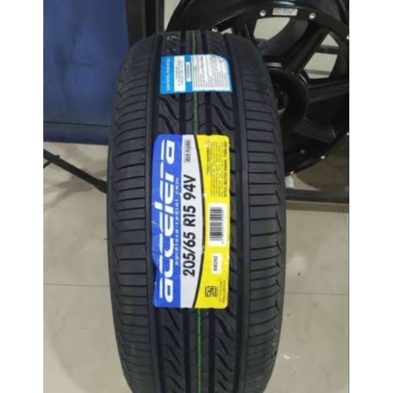 ban mobil R15 205/65R15 accelera