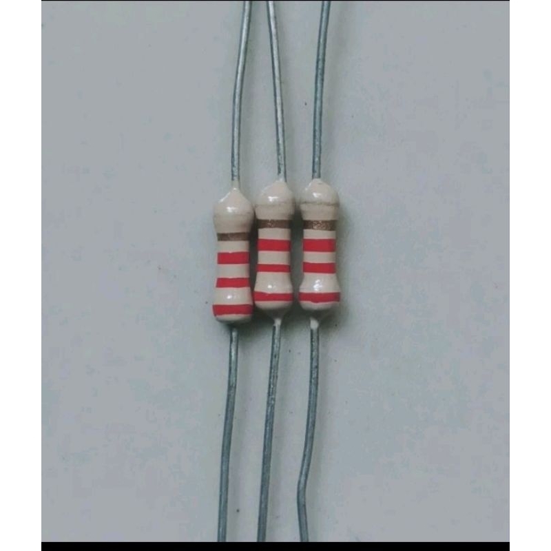 1 BIJI RESISTOR 2K2, 1/2 WAT