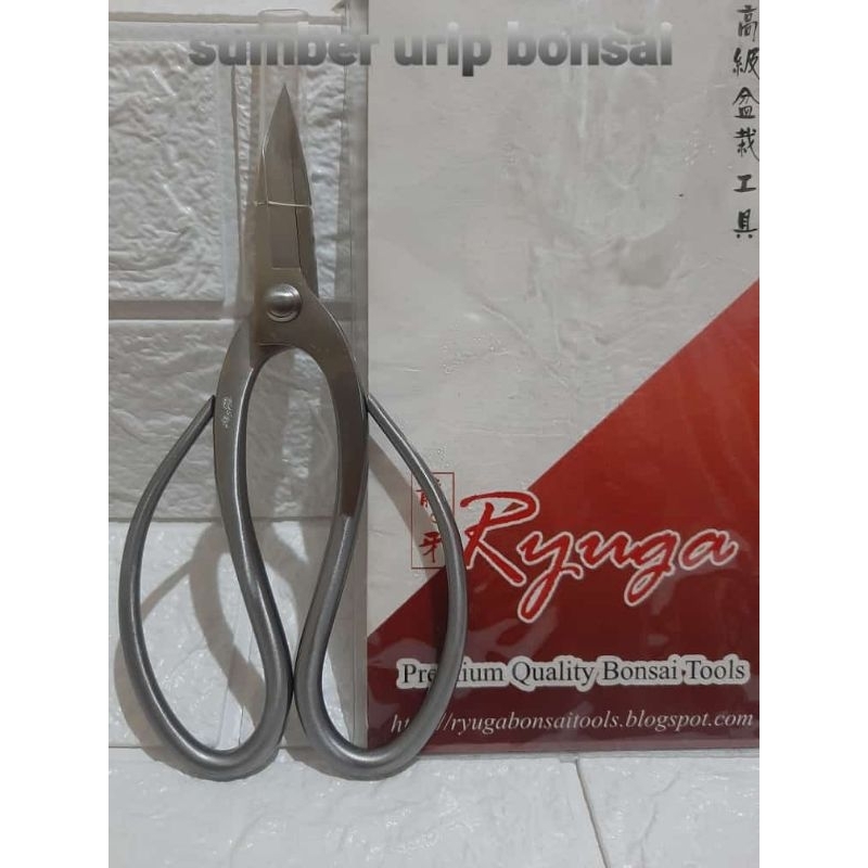Gunting bonsai Ryuga RS 04