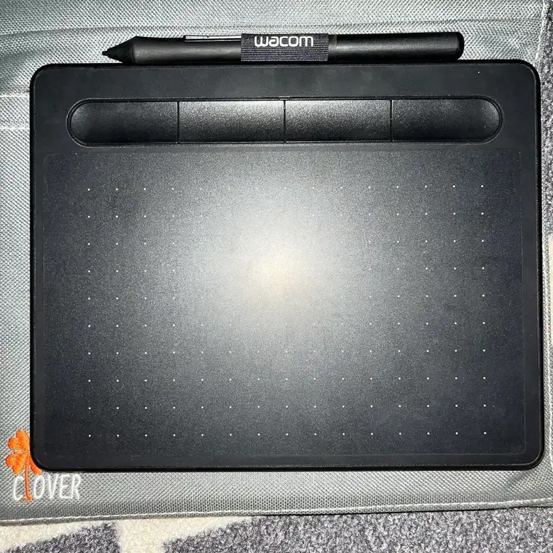 [SECOND Batangan] Wacom Intuos CTL-4100L Drawing Tablet