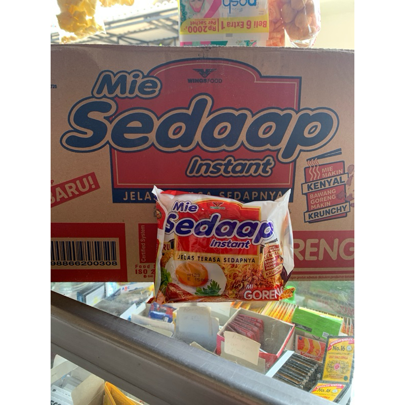 

MIE SEDAAP GORENG 90 gr (1 karton 40 pcs)