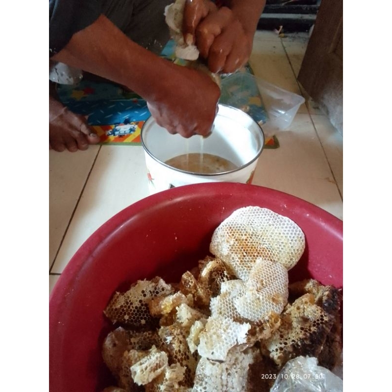 

Madu Murni istimewa, jaminan 100% tanpa campuran