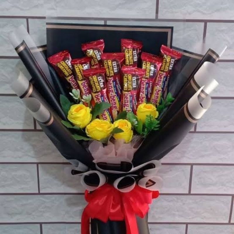 

Bucket Snack ulang tahun, wisuda, dan kado