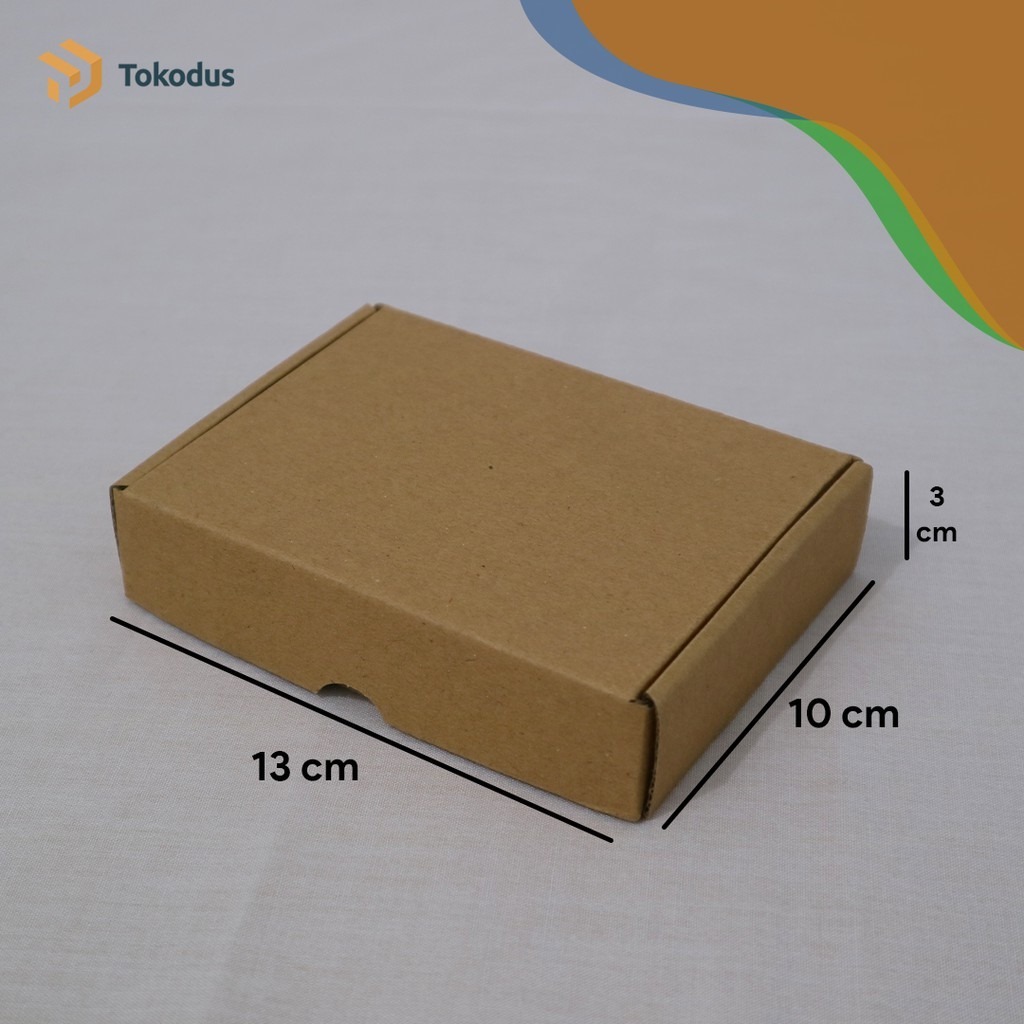 

Kardus Box Die Cut 13x10x3 cm Kardus Hampers Aksesoris (Bisa Custom) - Tokodus Pagarsih