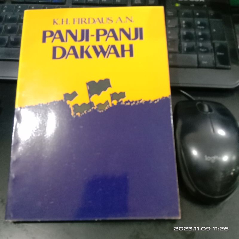 Buku Panji Panji Dakwah KH FIRDAUS AN