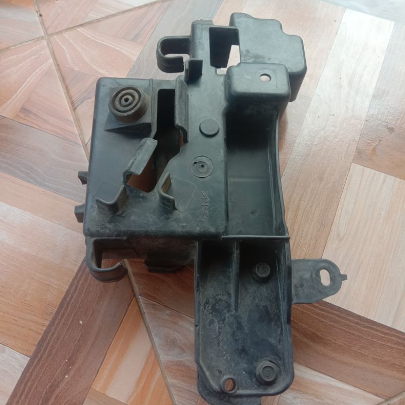 box batterai yamah byson karbu fi fz 150 dudukan bok aki rumah accu tempat baterai braket bracket