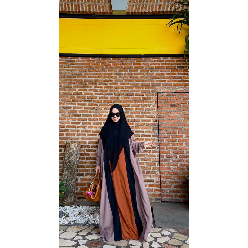 Mecca Abaya