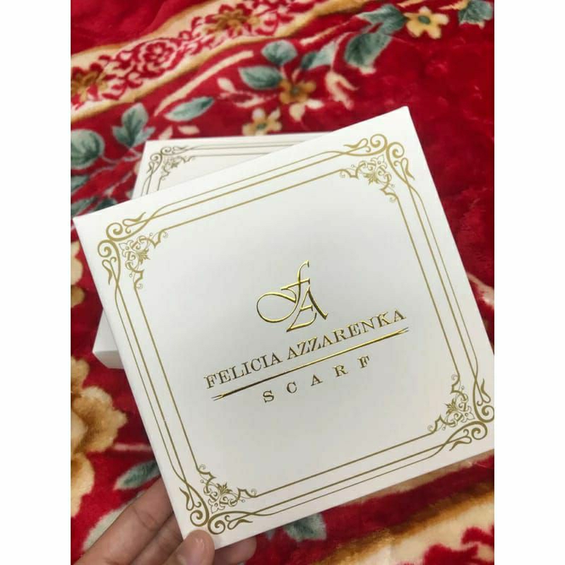 

BOX & PAPERBAG FELICIA AZZARENKA hanya box nya aja!!!