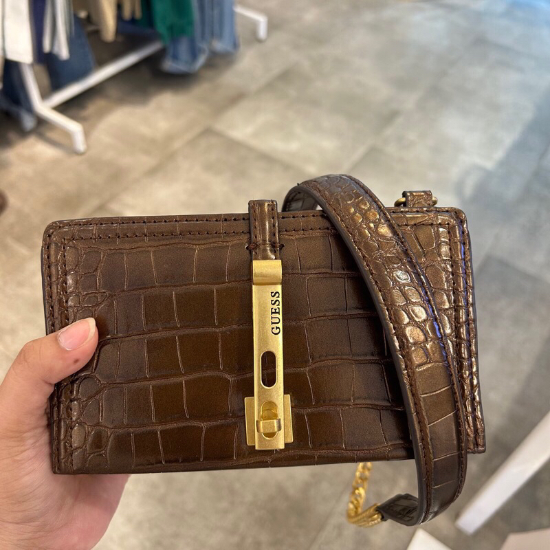 GUESS JAMES MINI CROCO BRONZE