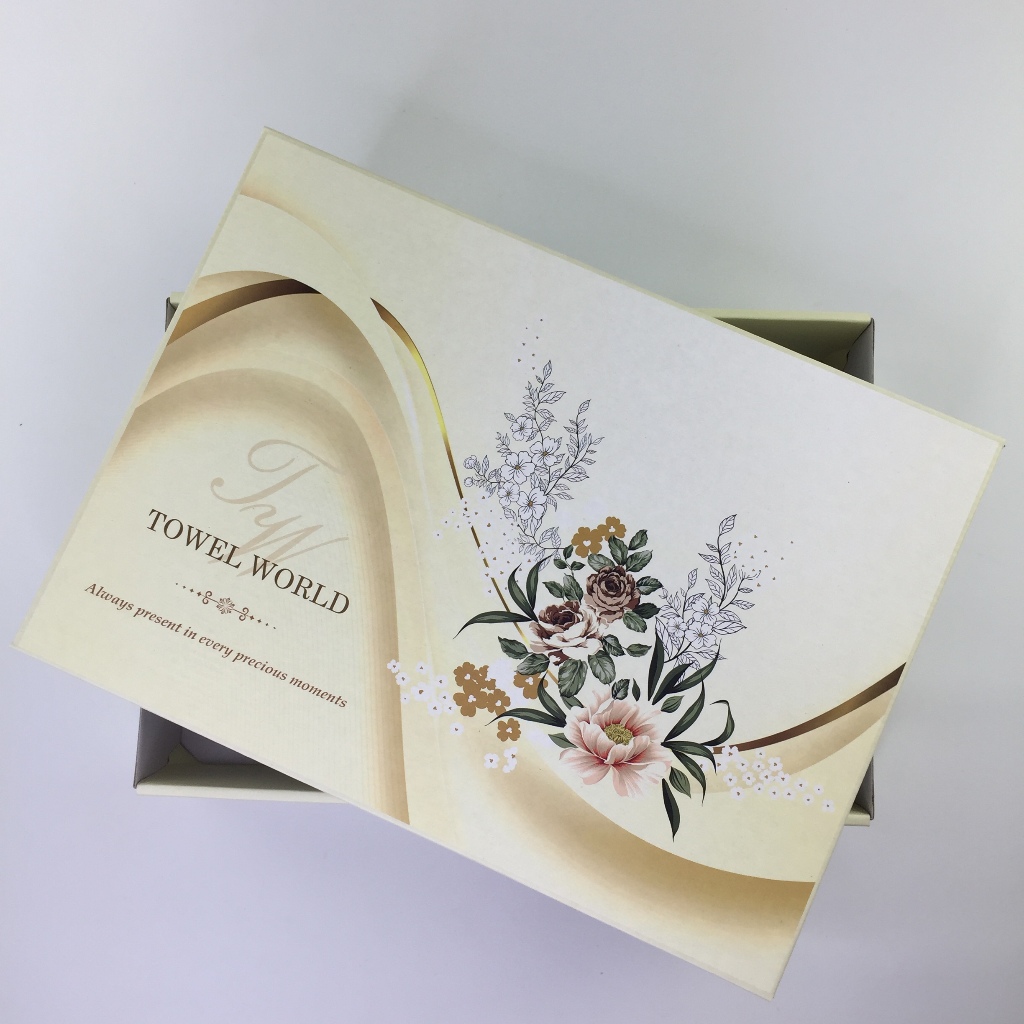 

Hard Box Jumbo Kotak Handuk Seserahan Pernikahan