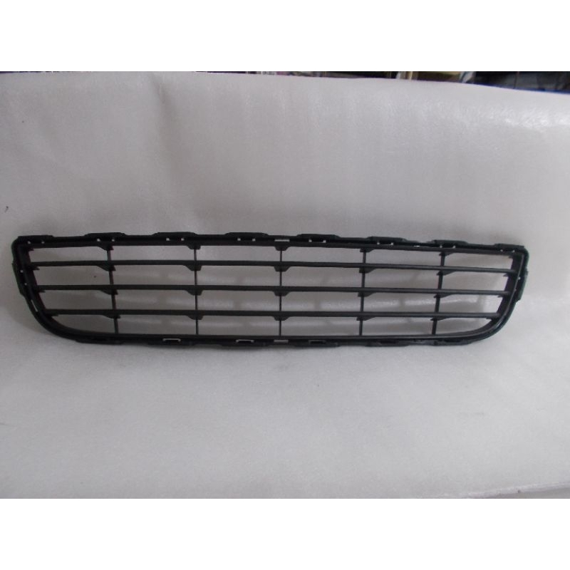 Grille Bumper Depan Bawah Suzuki All New Swift 2013 PN. 71721-58M00-5PK