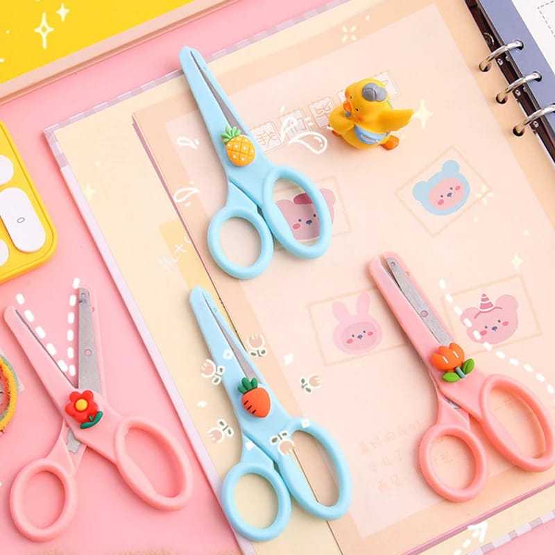 

FY Gunting Kertas Gunting Sekolah Aman Untuk Anak Gunting Korea Lucu Motif Karakter