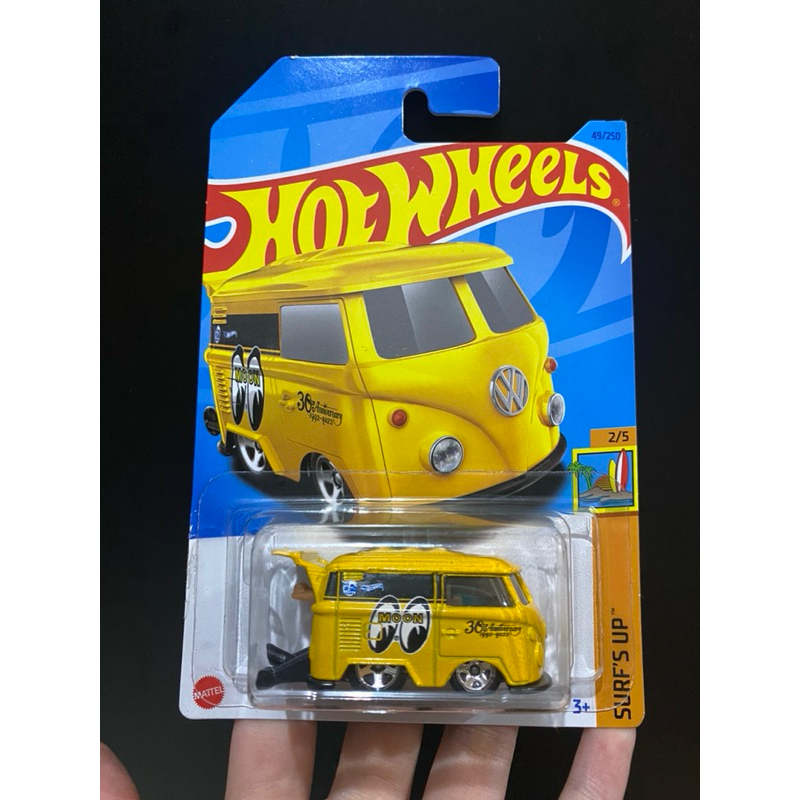 Hot Wheels Kool Kombi kuning