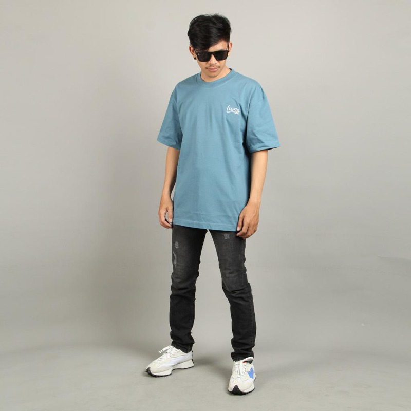 LUMO BRDR T-SHIRT DARK BLUE OVS