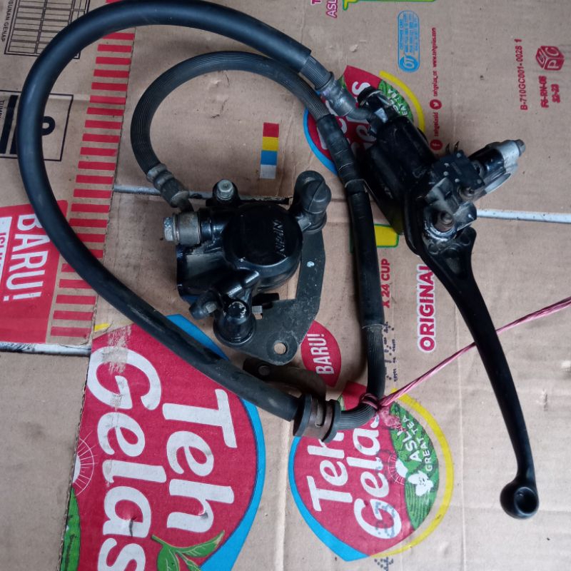 KALIPER CAKRAM DEPAN YAMAHA MIO SMILE MIO SPORTY