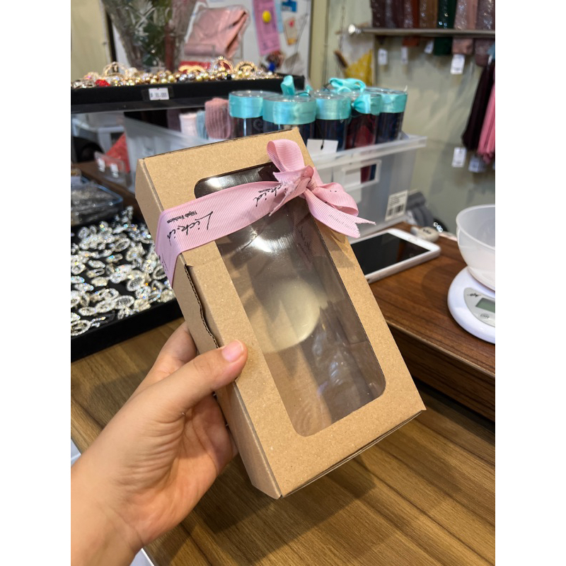 

box gift kado / kardus mika 20x10x5 cm