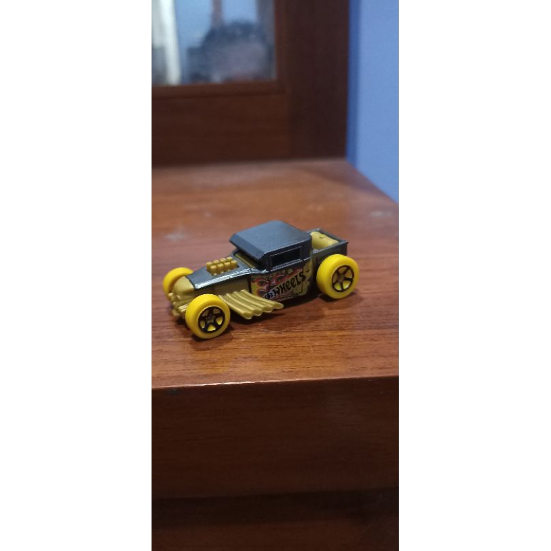 hot wheels bone shaker loose