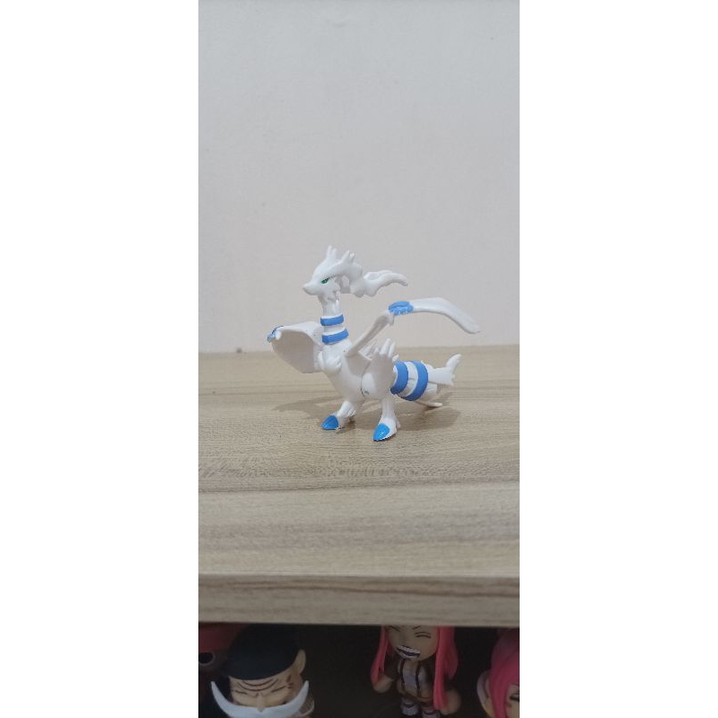 Reshiram pokemon
