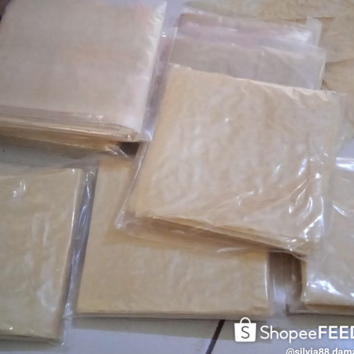 

Readystock Kulit Tahu 10x10cm isi 50 Lembar Warna Putih MUI HALAL