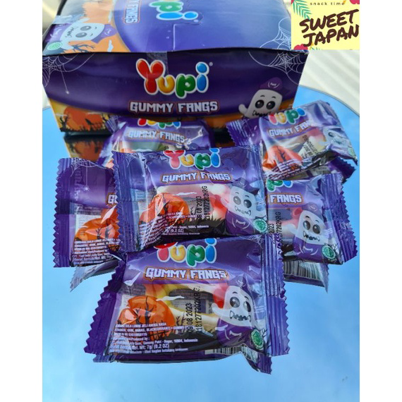

(ORIGINAL) PROMO YUPI GUMMY FANGS ISI 24 bungkus..