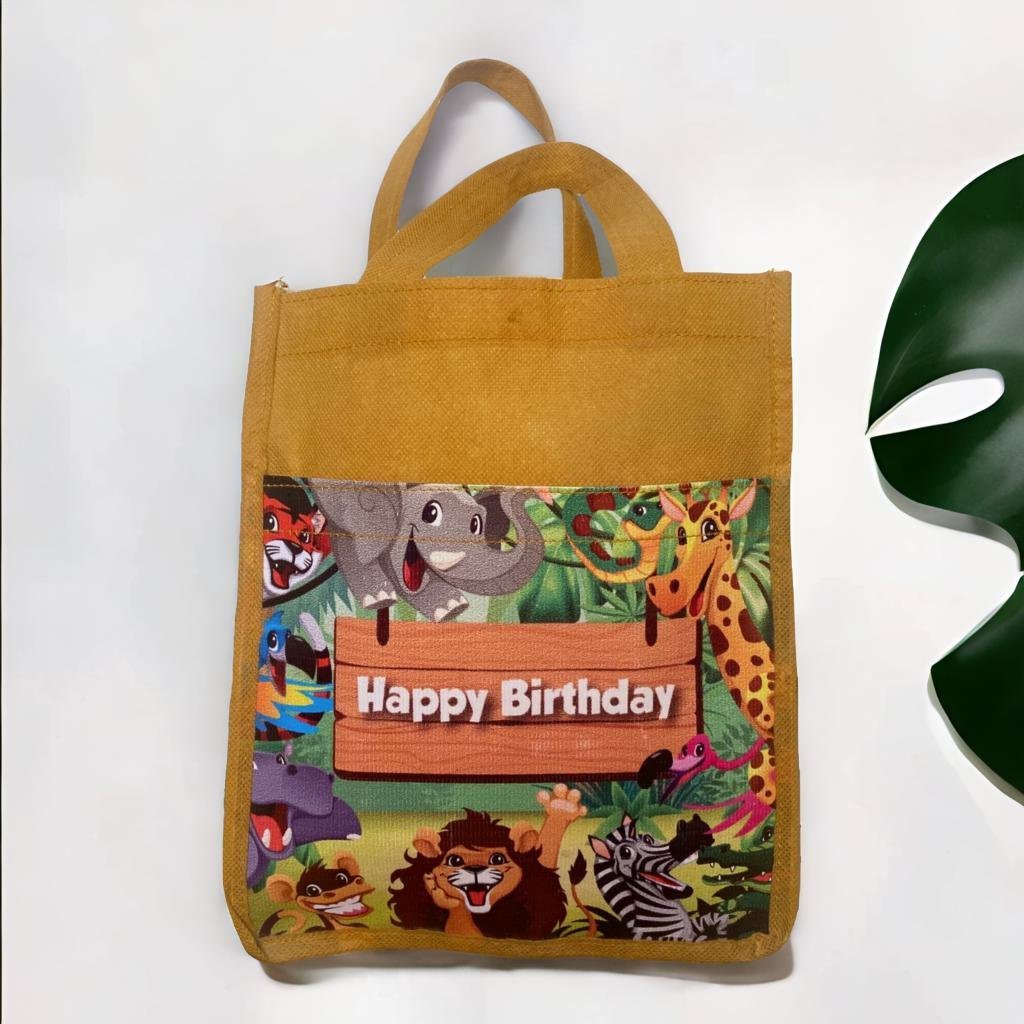 

Tas Ulang Tahun/Tas souvenir custom/Tas ulang tahun custom murah/Tas Souvenir Ulang Tahun Potrait Saku Free Custom/Goodiebag Custom Langsung jadi