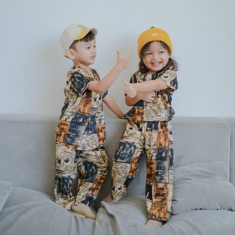 Setelan One Set Celana Panjang Anak Laki-laki Perempuan Katun Rayon 1-6 tahun