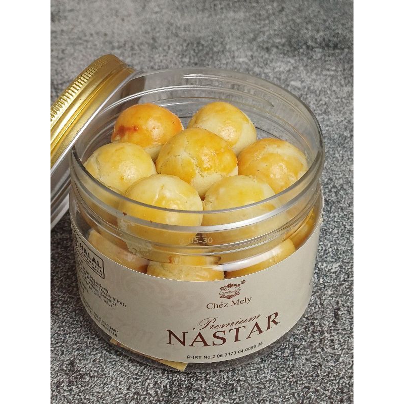 

Premium Nastar Lumer Lembut di mulut