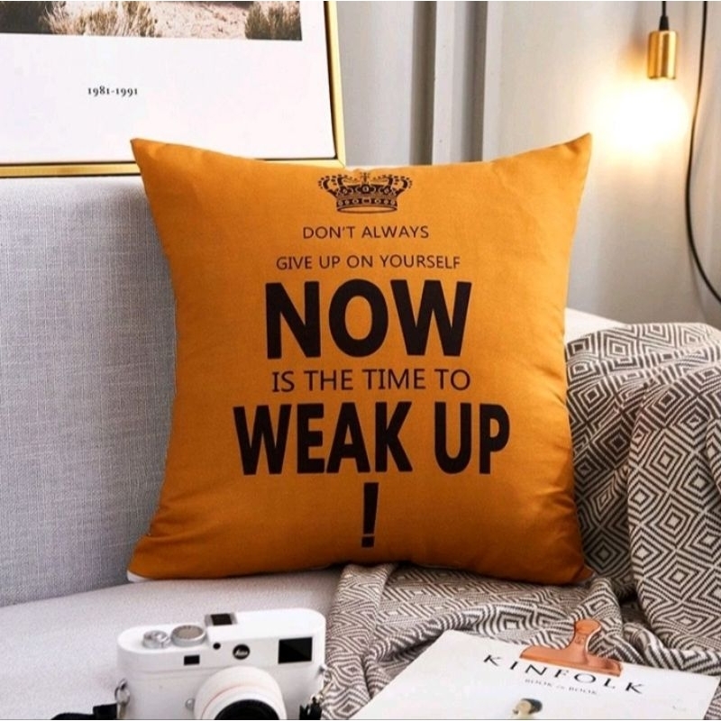 Motif Tulisan Coklat Sarung Bantal Sofa Bermotif Uk 40 x 40cm/Sarung Bantal Kursi