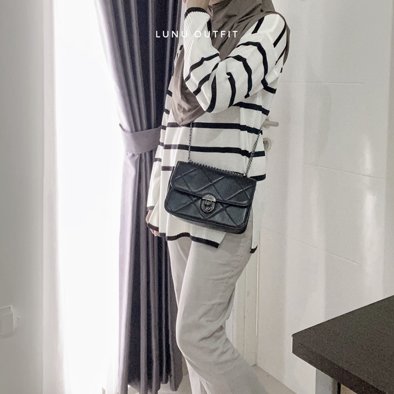 Knitwear Tasya Sweater Rajut Oversize- Lunu Outfit