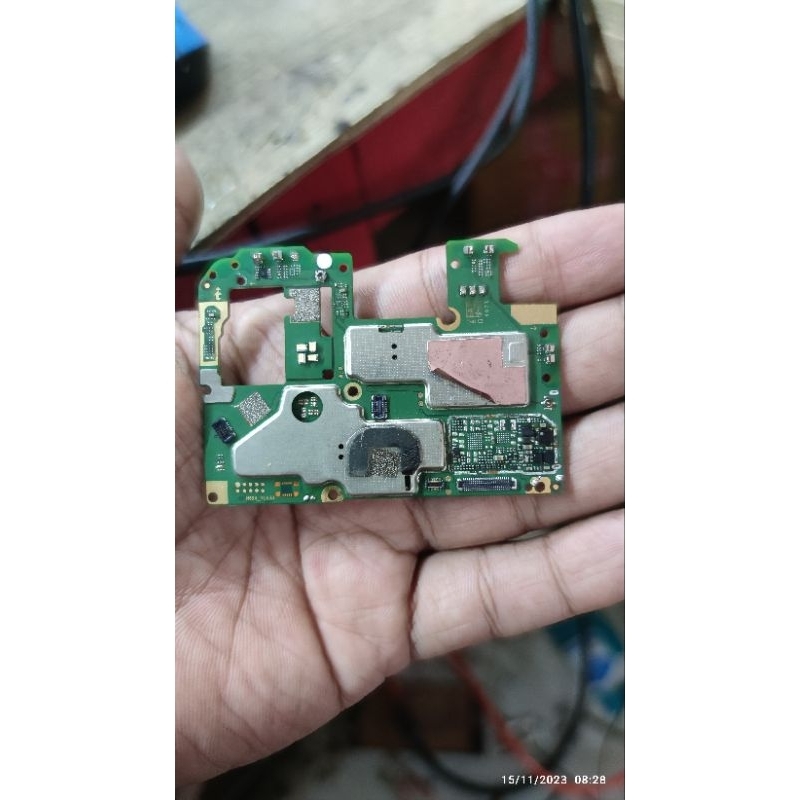 MESIN INFINIX HOT 10 X682 NYALA minus tidak bisa d cas