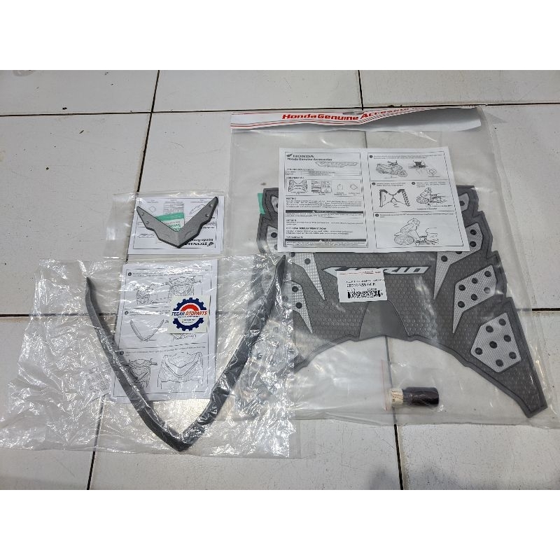 0800C-K59-GUN Paket Aksesoris Garnis Garnish & Karpet Honda Vario 125 150 Led Old Abu Doff Original 