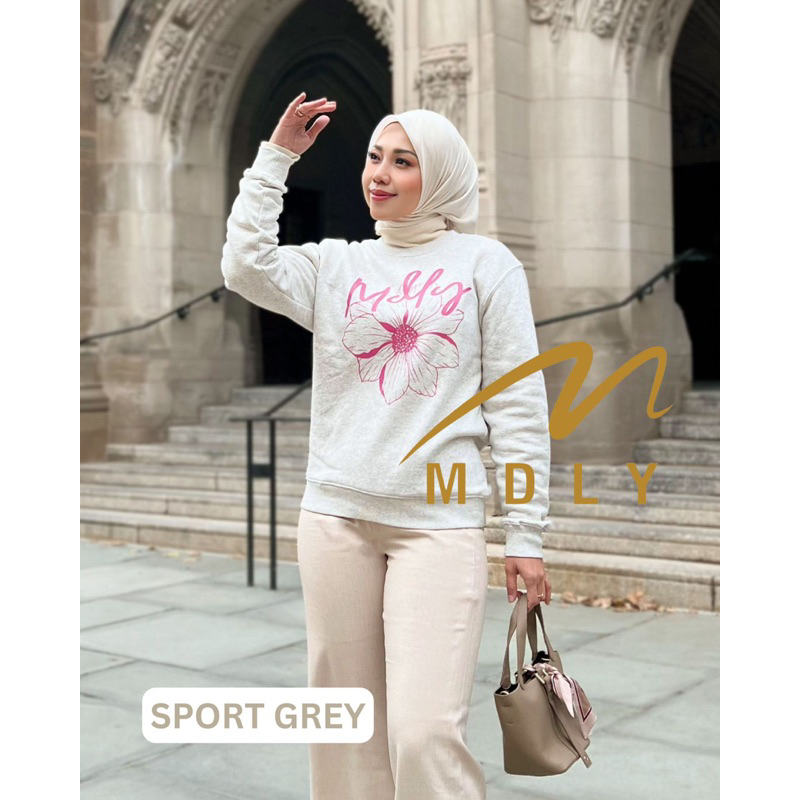 Flower Mdly Sweater by Mdly