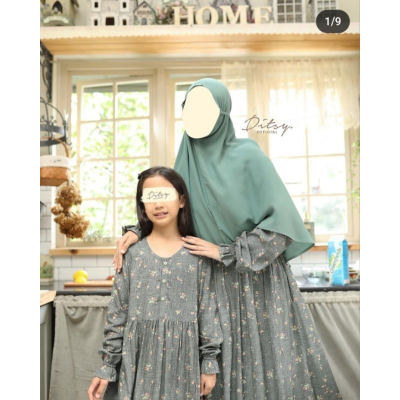 Preloved ditsy - ditsy box - tote bag ditsy - aarbei grey nightgown size L prewash