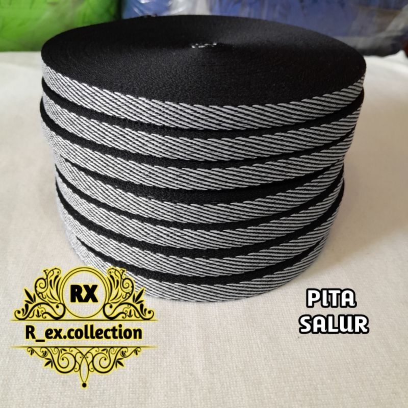 

Pita Pita zigzag/ Pita Salur 1cm Isi 30 yard