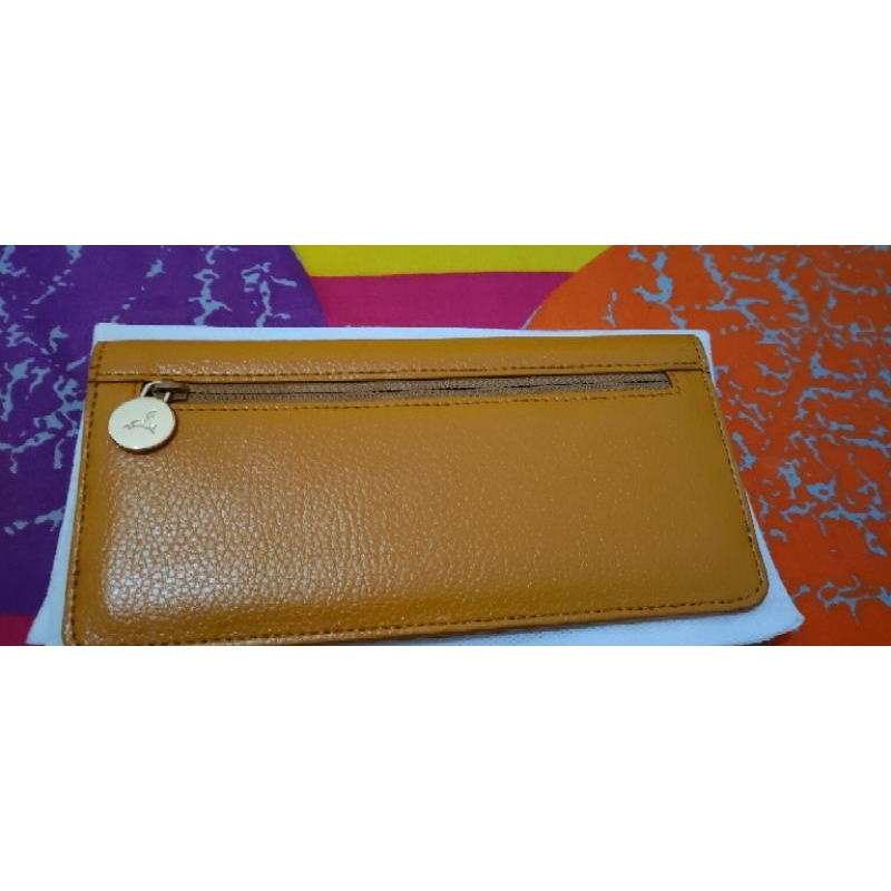 PRELOVED dompet POVILO