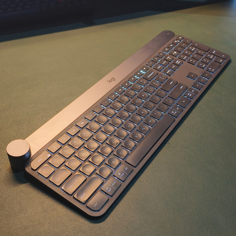 SECOND Logitech Craft Wireless Keyboard ORIGINAL TERMURAH