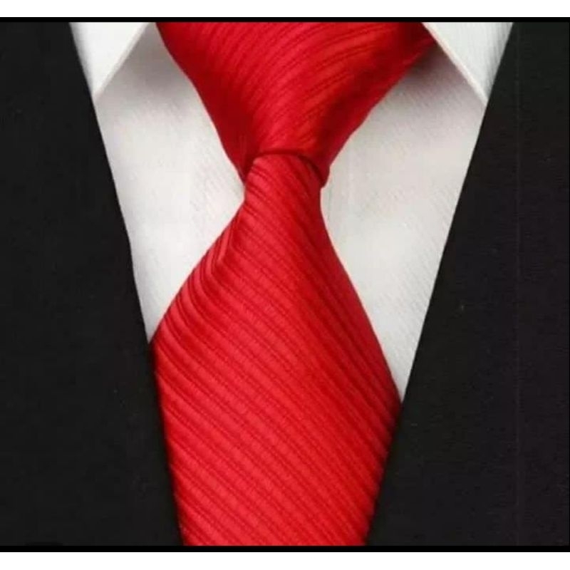 Dasi import warna merah