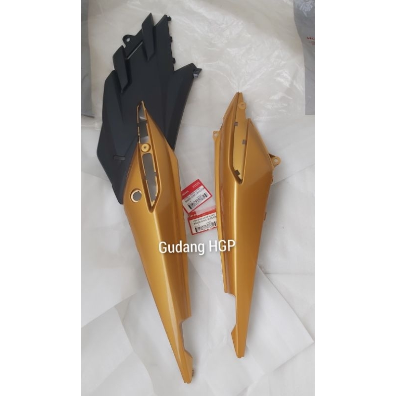Cowl L & R RR SD Set DB GL MT Gold Cover Body Kanan Kiri Set Honda CS1 64420 64430-KWC-900DGM Ori Ho
