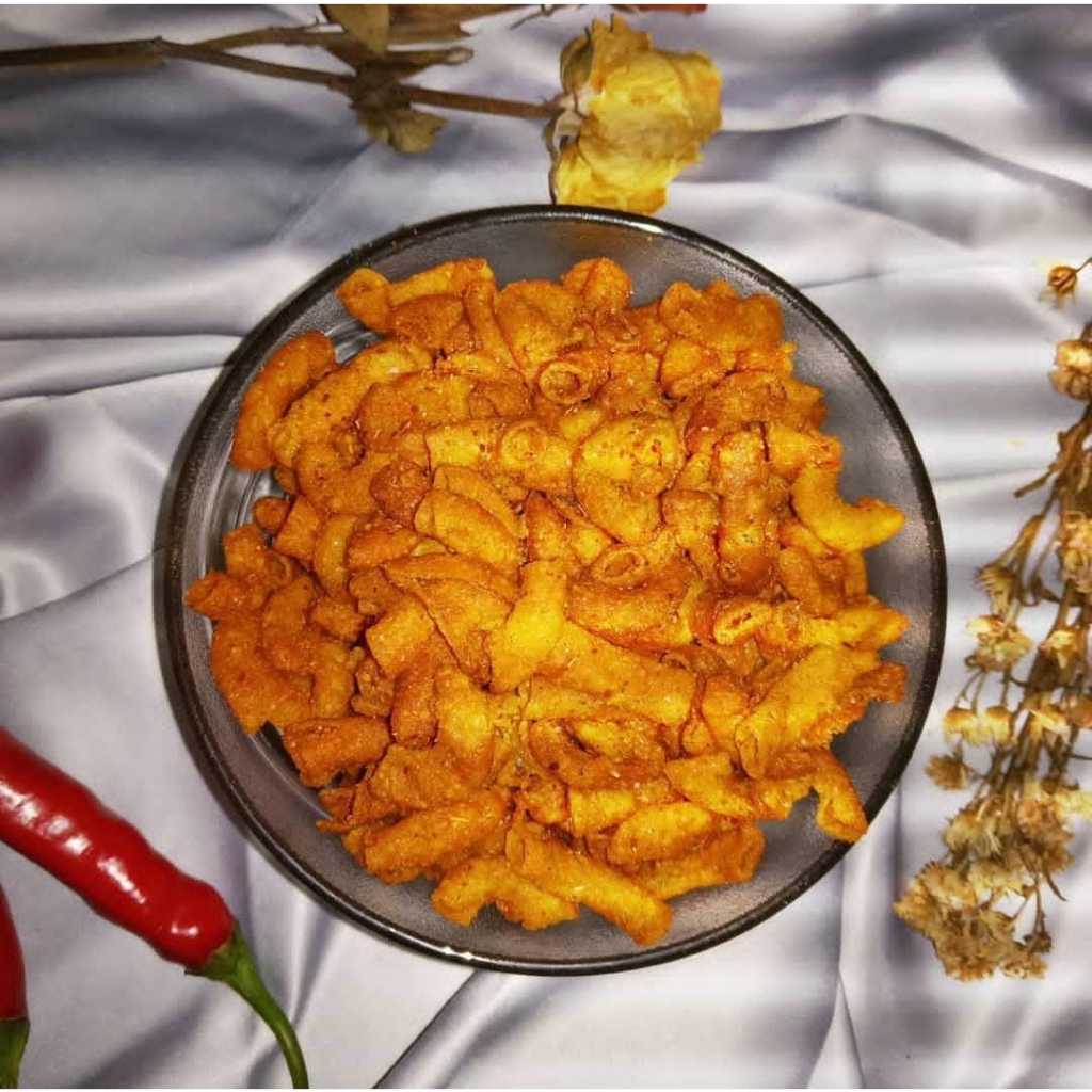 

Makaroni Renyak Bantat Pedas Daun Jeruk Xtra 100 Gram