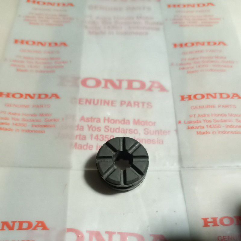 karet dudukan lampu belakang rubber tail light honda cs 1 adv cbr 150 r vario sonic pcx scoopy supra