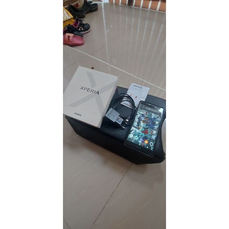 Sony XZ2 PREMIUM au 6/64GB Second Mulus