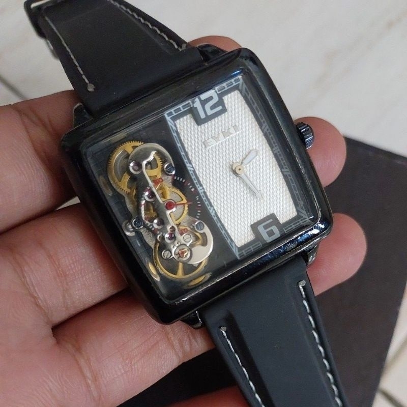 jam tangan kotak Automatic EYKI preloved second bekas