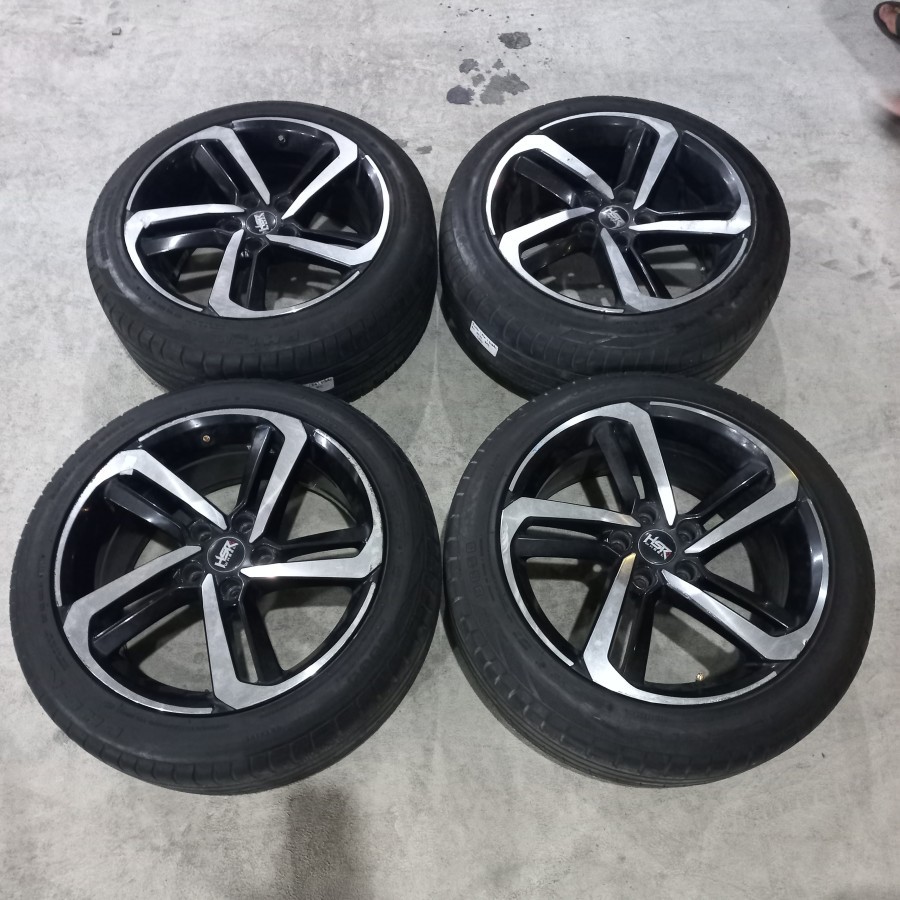 Velg Racing Mobil Second BUCKELS ZENIX (HSR) R18 Velg Saja, Untuk Mobil Civic Accord Camry Hrv Crv T