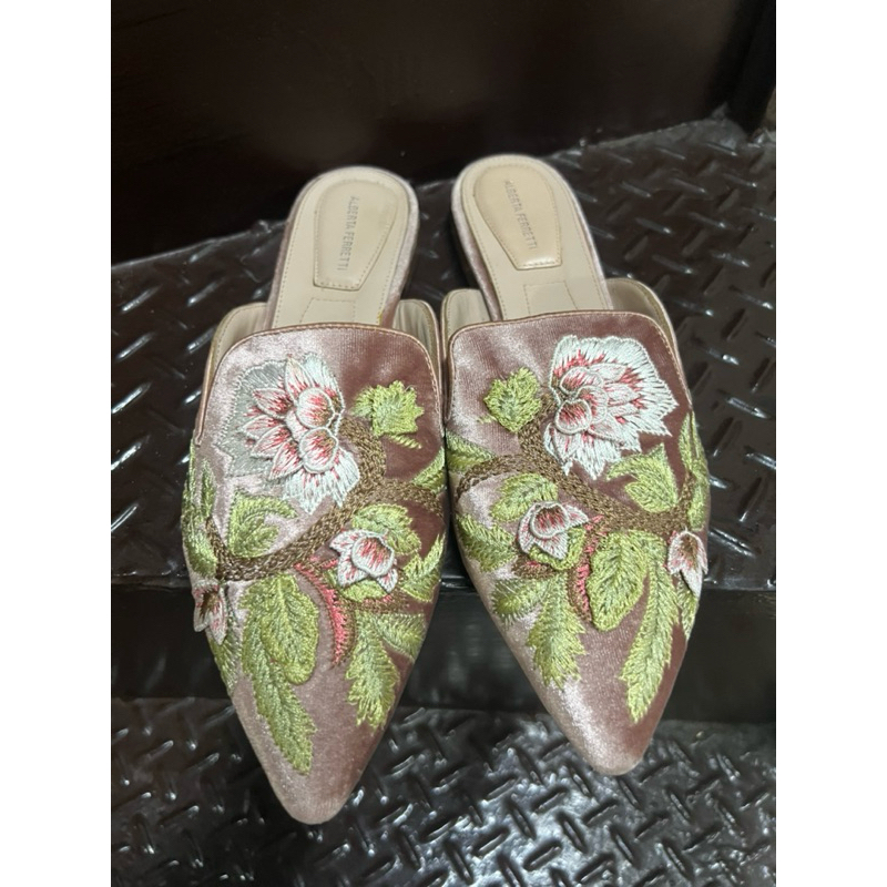 Preloved Selop Alberta Ferretti