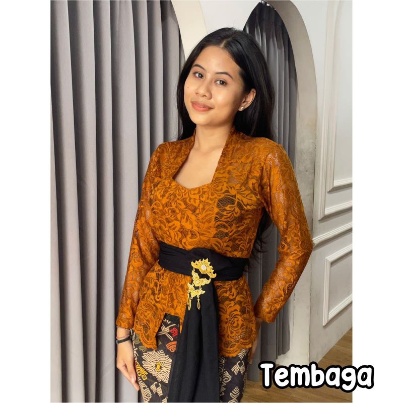 SIMONA KEBAYA Sofia Stait Kebaya Saja Kebaya Bali