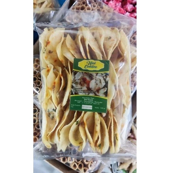 

KERIPIK COMBRO SINGKONG KHAS WONOSOBO 250 GRAM