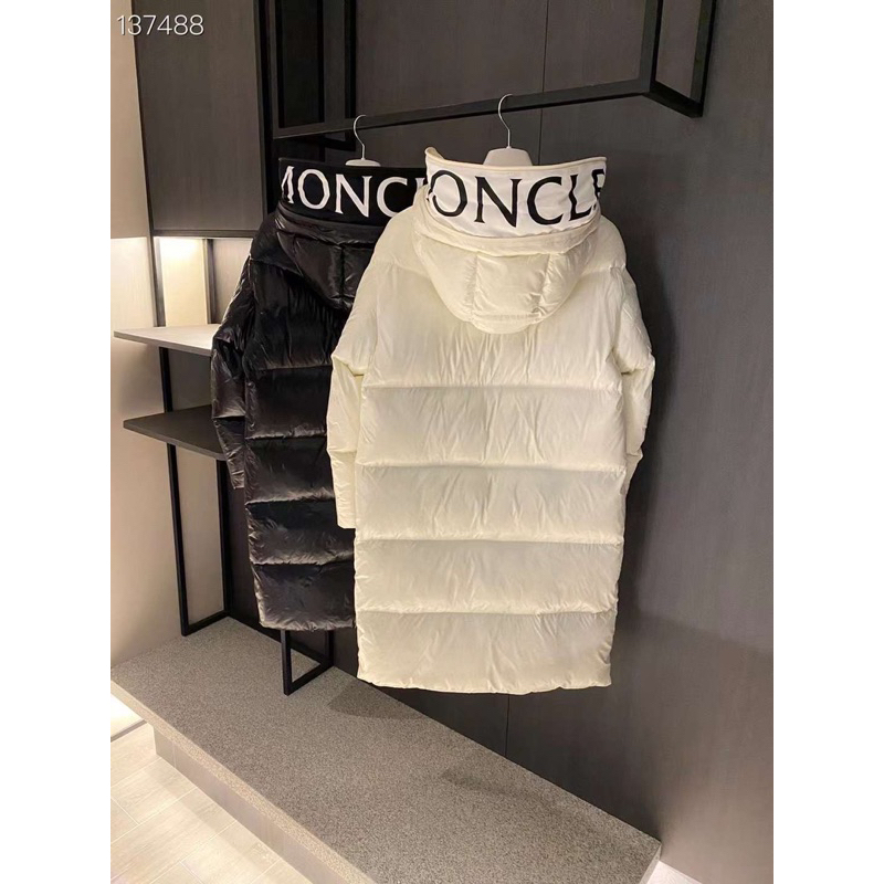 Moncler huppelong long down jacket